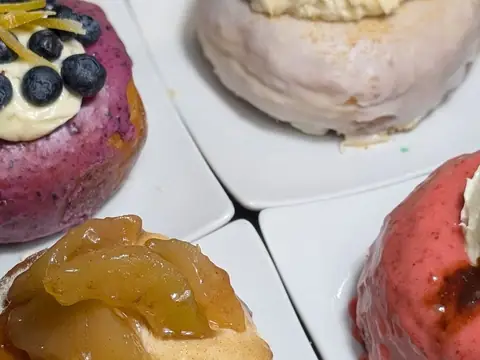 Hill Donut Co and Pancake House