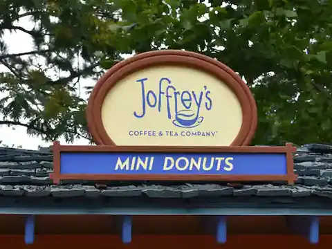 Mini Donuts by Joffrey's Coffee™ at Blizzard Beach