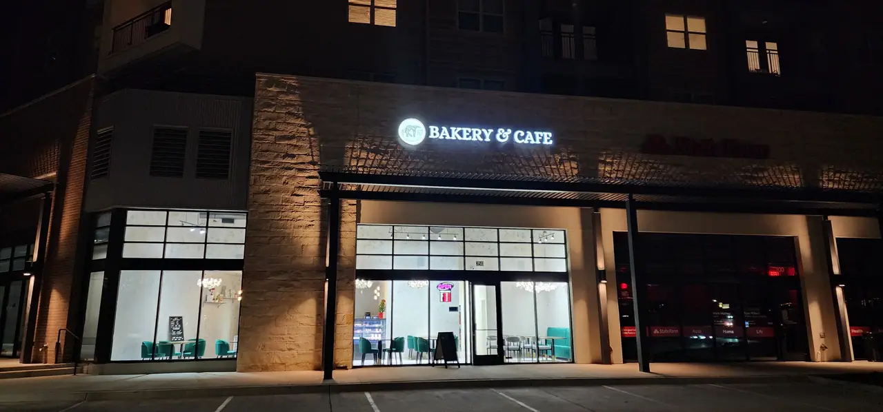 RT Bakery & Cafe in Lewisville, TX