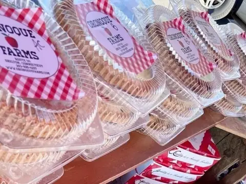 Oronoque Farms Gift & Bakery