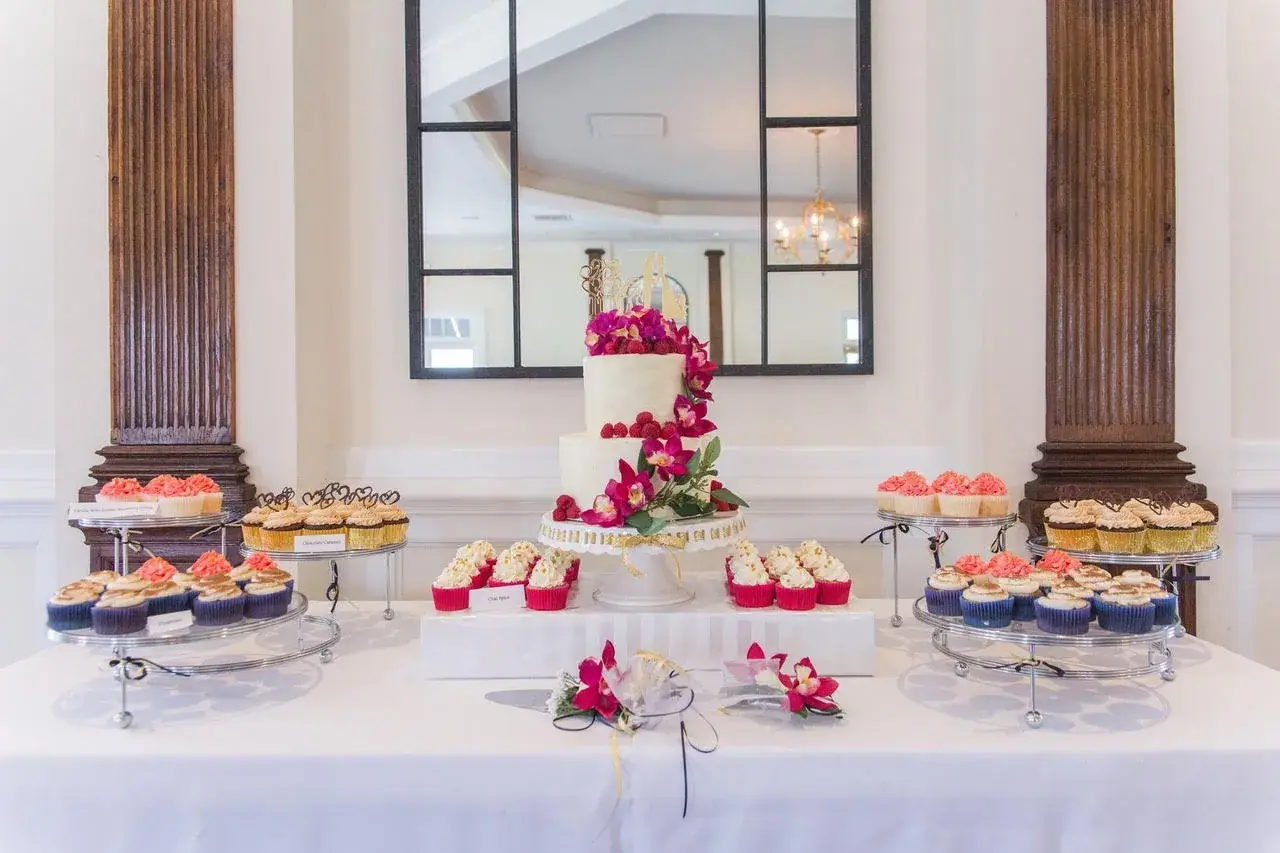 Petit Four Cakes in Madison Heights, VA