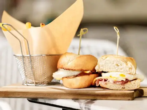 BB's Bakehouse in Miami Lakes, FL