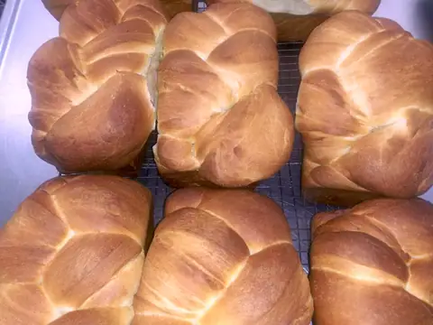 Mama Donna's Bakery