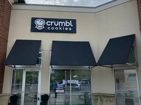 Crumbl - Mayfield