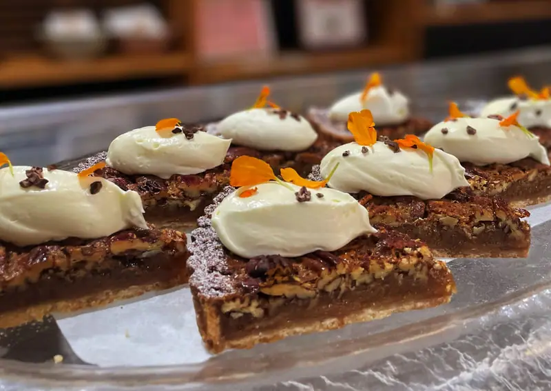 Beyond Pastry Studio in Honolulu, HI