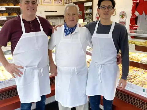 Colozza's Bakery
