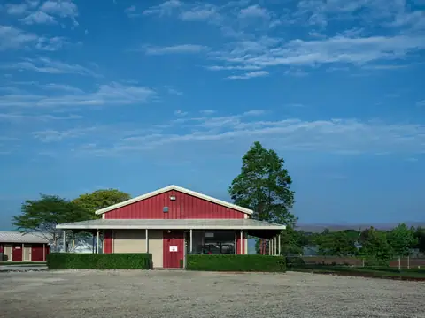Knaus Berry Farm