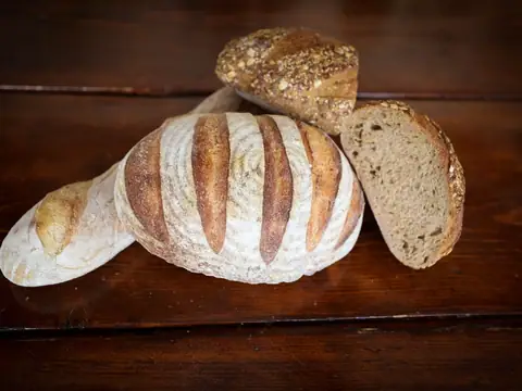 Aki's Breadhaus & Wunderbar in Minneapolis, MN