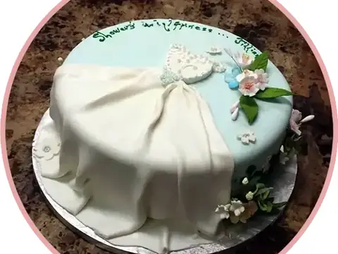 Creative Cakes By Donna