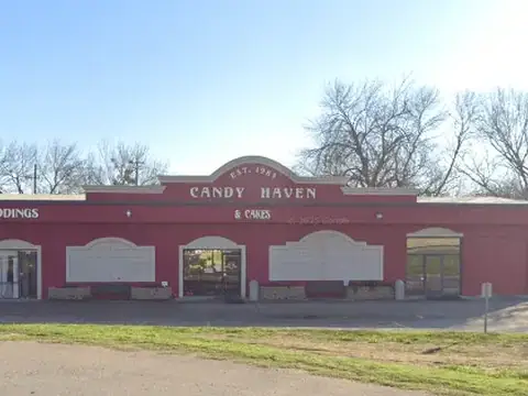 Candy Haven & Cakes