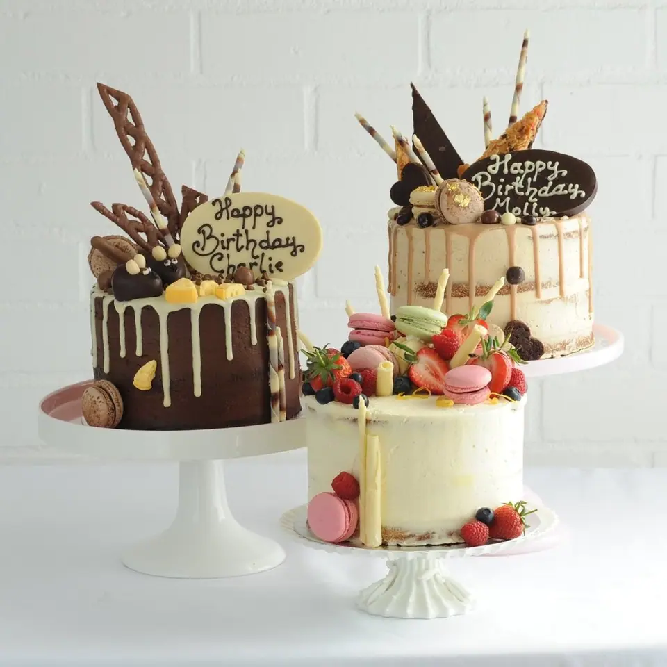 Damas Bakery in Farmington Hills, MI