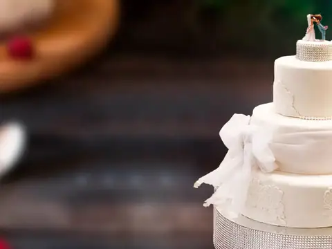 Ledia Custom Cakes