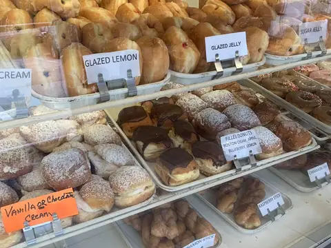 Klemm's Bakery in Windham, NH