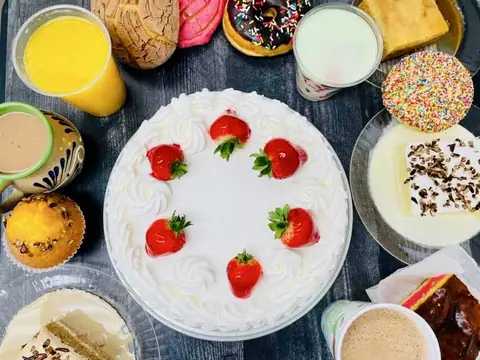 Izucar Bakery