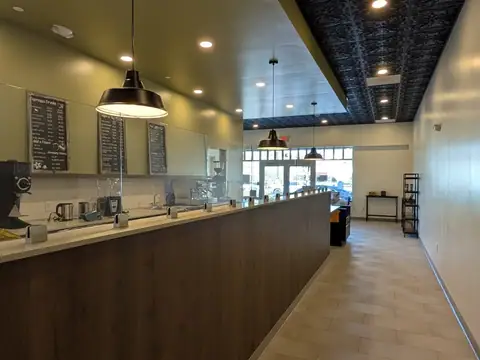 JulieAnne's Bakery and Cafe