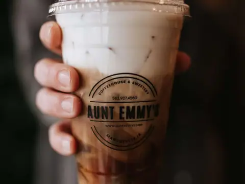 Aunt Emmy's Coffee House & Sweetery in Manchester, IA