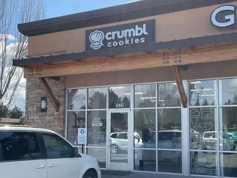 Crumbl Cookies