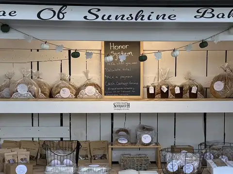 Rae of Sunshine Bakery