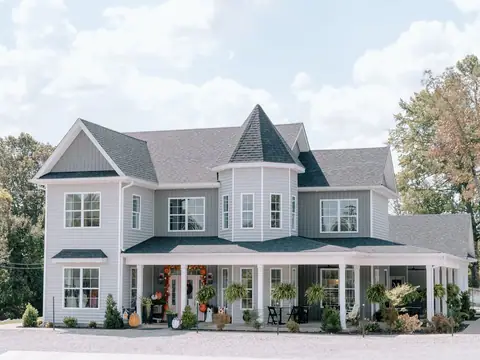 The Victorian House Bakery + Cafe