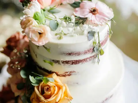 Flour Girl Wedding Cakes in South Lake Tahoe, CA
