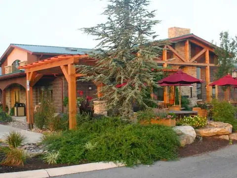 Traditions Restaurant & Bakery