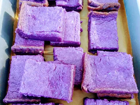 Ania's Sweet Secrets Home Bakery