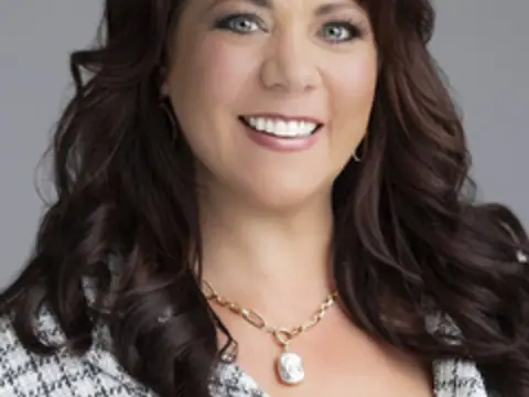 Shandra Gipson - Financial Advisor, Edward Jones