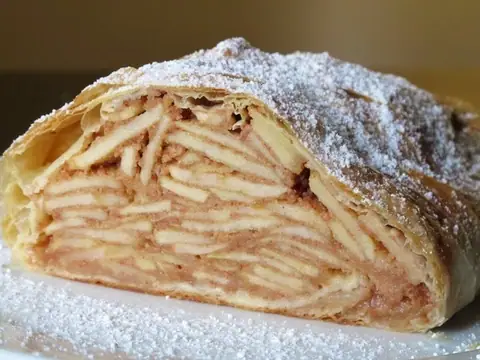Strudel House