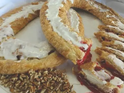 Larsen Bakery in Racine, WI
