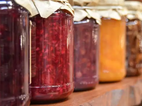 Vermont Common Foods in North Clarendon, VT