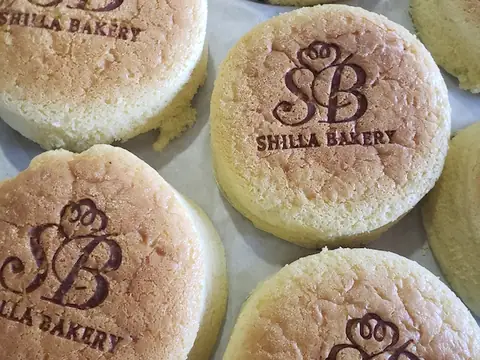 Shilla Bakery and Cafe