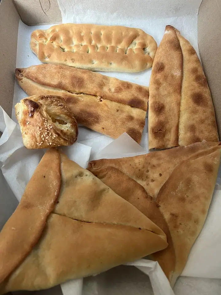 Taron Bakery in Glendale, CA