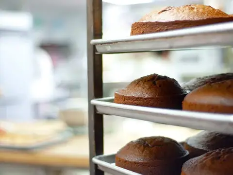 Stillwell's Bakery & Cafe in Wailuku, HI