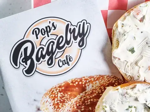 Pop's Bagelry in Hewitt, NJ