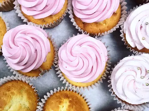 Luna Bakery Cafe