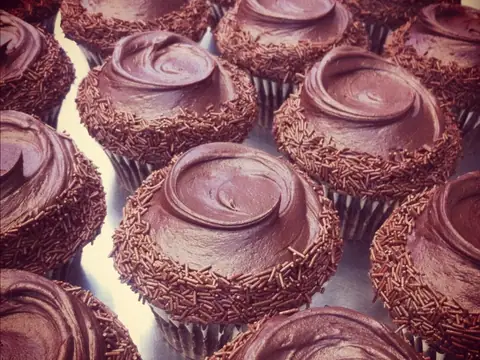 Frosted Cupcakery