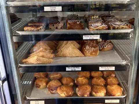 Lesley Bakery 2