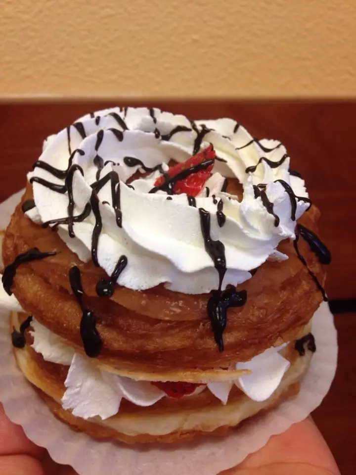 Golden Donuts in Elk Grove, CA