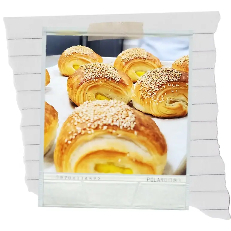 Bakery Crescent in Arlington Heights, IL