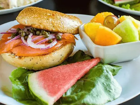 Bruchelle's Bagel Bistro