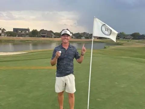 Hole In One Donuts in Tampa, FL