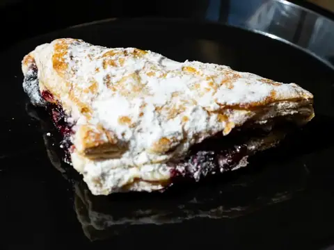 Borrelli's Bakery