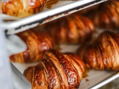 Le Vinois Bakery