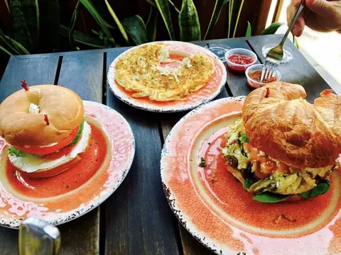 Zweet Cafe in Los Angeles, CA