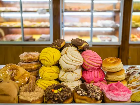 Los Pasteles Bakery in Laredo, TX