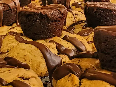 Khaotic sweetz llc in Greencastle, PA