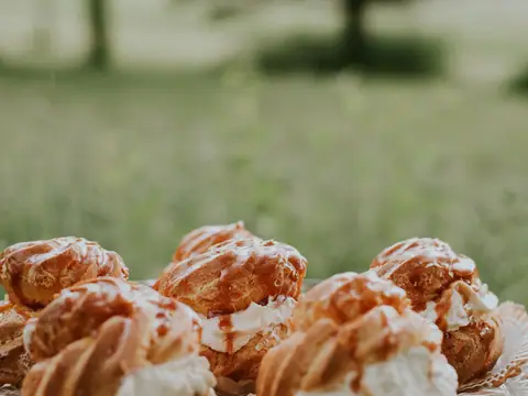 Honey Bee Bakery