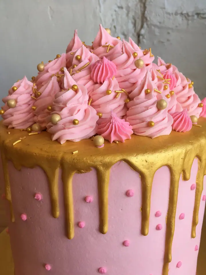 Dulce Vegan Bakery & Cafe in Atlanta, GA