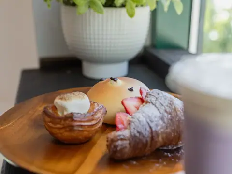 Okayama Kobo Bakery & Cafe HNL in Honolulu, HI