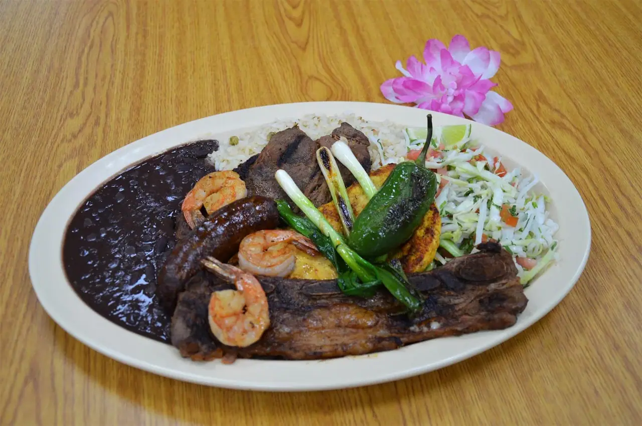 Xelapan Restaurant-Cafeteria-Panaderia in Doraville, GA